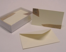 Kartki - Karneciki z kopertą - Karnety z kopertą " Z liściem"